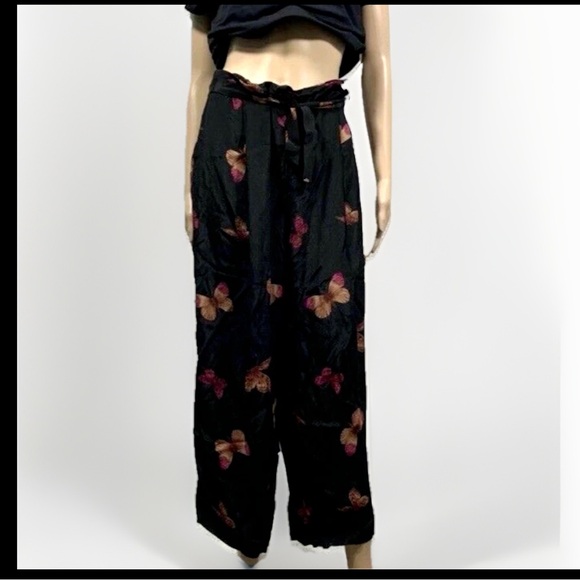 Walter Baker Pants - Walter Women's Butterfly Ankle Wide Leg Pants size 14